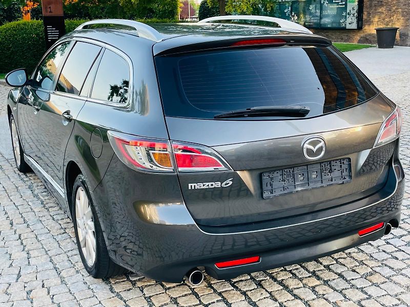 Mazda 6 2.0i MAN 1MAJITEL VÝHŘEV TAŽNÉ - fotka 16 z 41