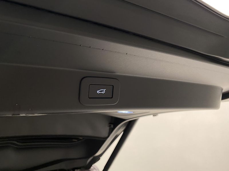 Land Rover Range Rover Sport (2026) P460e DYNAMIC SE AWD AUT  - fotka 72 z 74