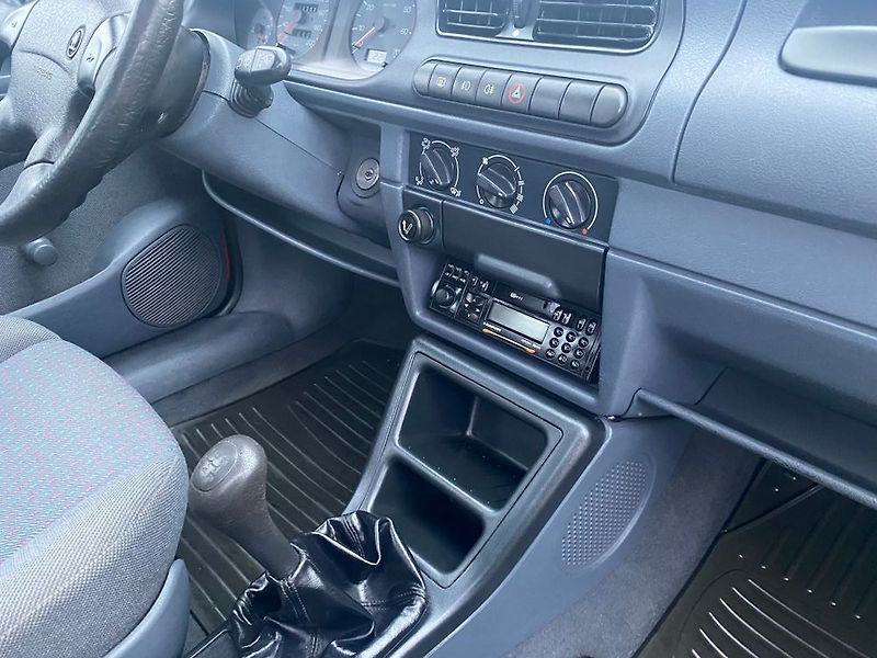 Škoda Felicia (1996) - fotka 39 z 56