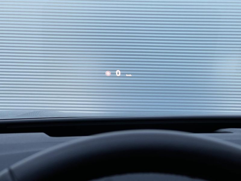 Volkswagen ID.7 Tourer 210kW 82kWh Pro 1.Maj DPH - fotka 24 z 28