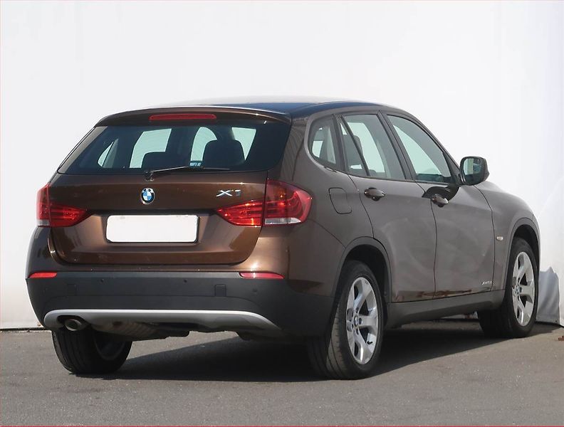 BMW X1 (2013) xDrive18d, 4X4, Automat - fotka 5 z 19