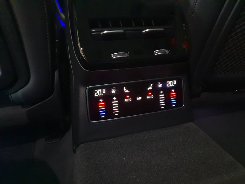 Audi A6 (2025) Avant 3.0 TFSI quattro (270kW/ - fotka 21 z 25