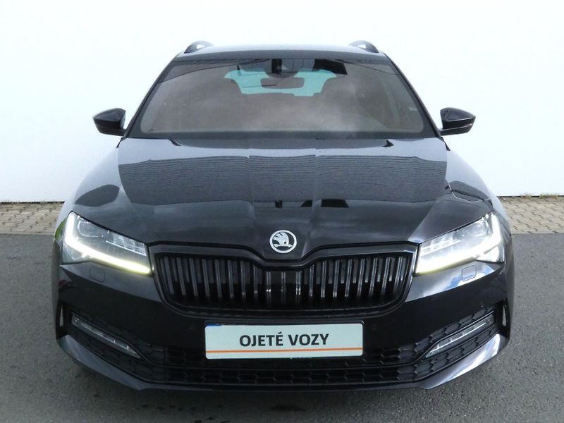 Škoda Superb Combi Sportline 2.0 TDI 4x4 DS - fotka 4 z 30