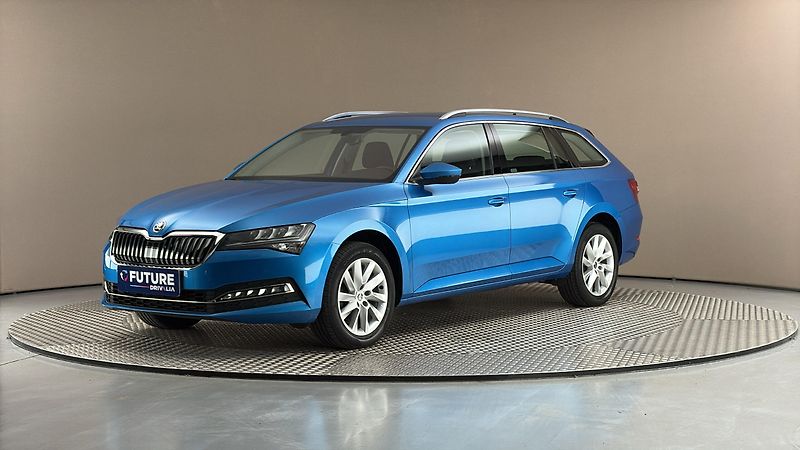 Škoda Superb 2.0 TDI DSG 4x4 Style Combi - fotka 1 z 28