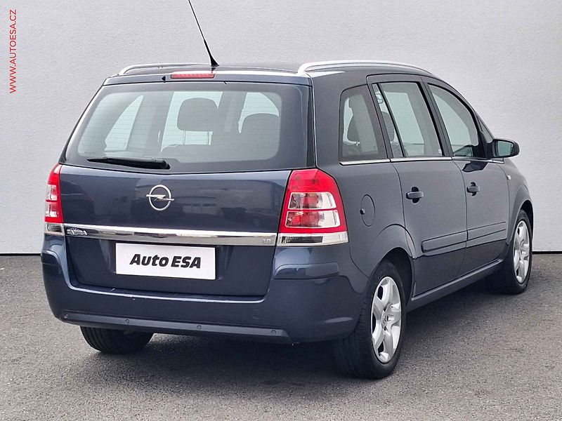 Opel Zafira (2008) 1.8i, ČR, AC - fotka 4 z 14