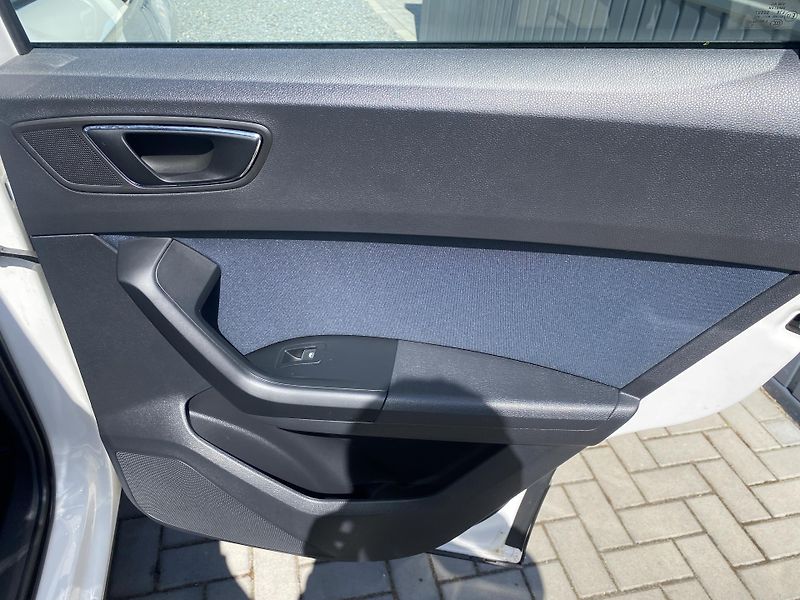 Seat Ateca 1.4TSI 110kW - 1xMAJ.- STYLE - fotka 35 z 41