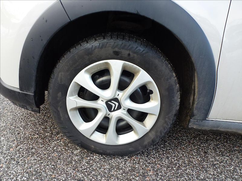 Citroën C3 1,2 PureTech Záruka 10/2028 - fotka 36 z 44