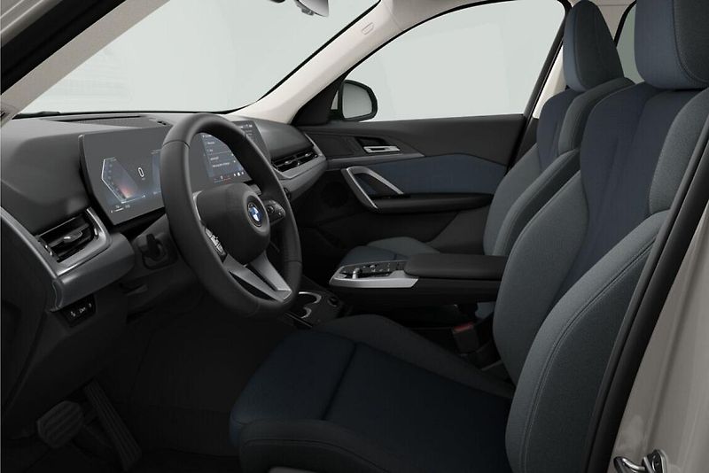 BMW X1 sDrive20i - fotka 3 z 4