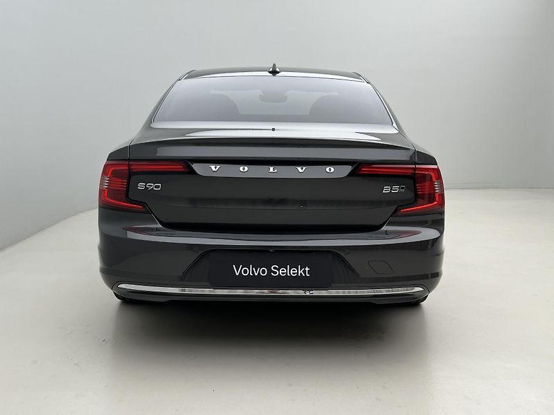 Volvo S90 B5 AWD ULTIMATE BRIGHT AUT - fotka 12 z 47