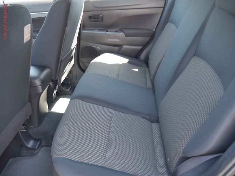 Mitsubishi ASX (2019) 2.0 MiVEC, 1.maj,ČR, AC - fotka 10 z 18