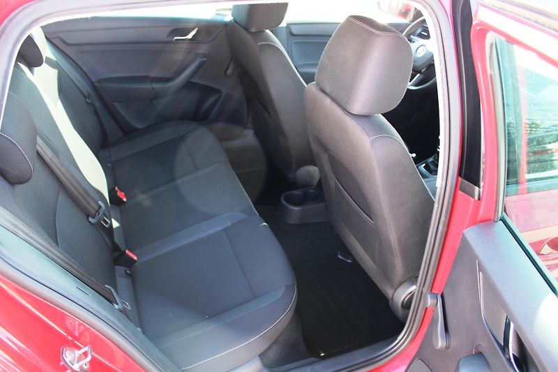 Škoda Rapid (2013) 1,2TSI KLIMA EL.OKNA ESP ALU - fotka 12 z 16