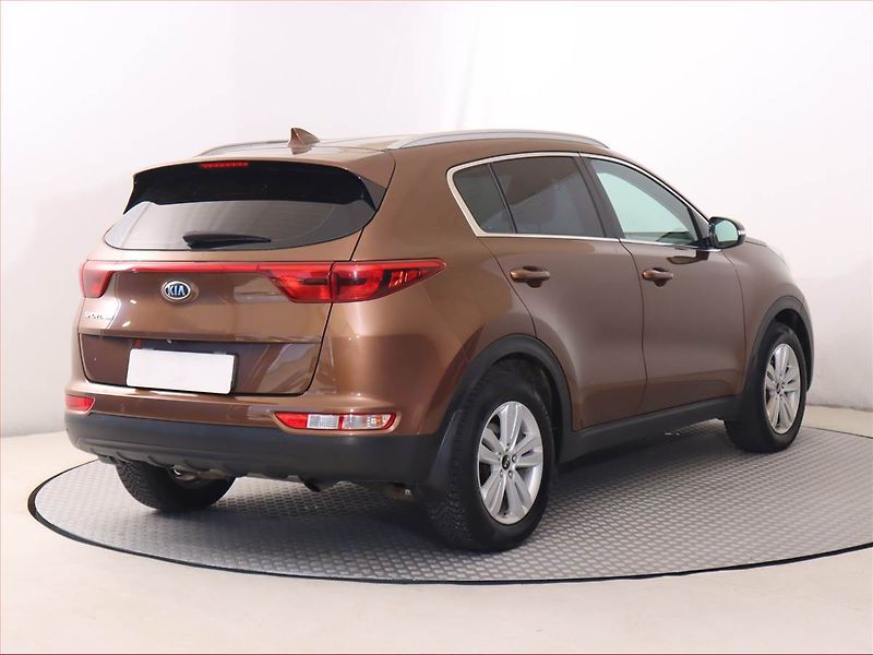 Kia Sportage (2017) 1.7 CRDi, Automat, Serv.kniha - fotka 5 z 20