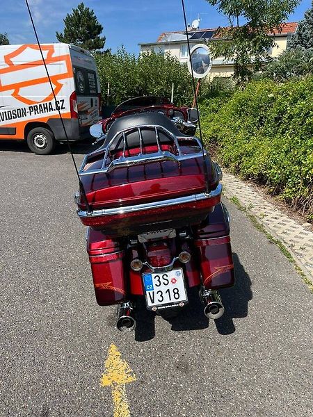 Harley-Davidson FLHTKSE ULTRA LIMITED CVO (2013) - fotka 8 z 16