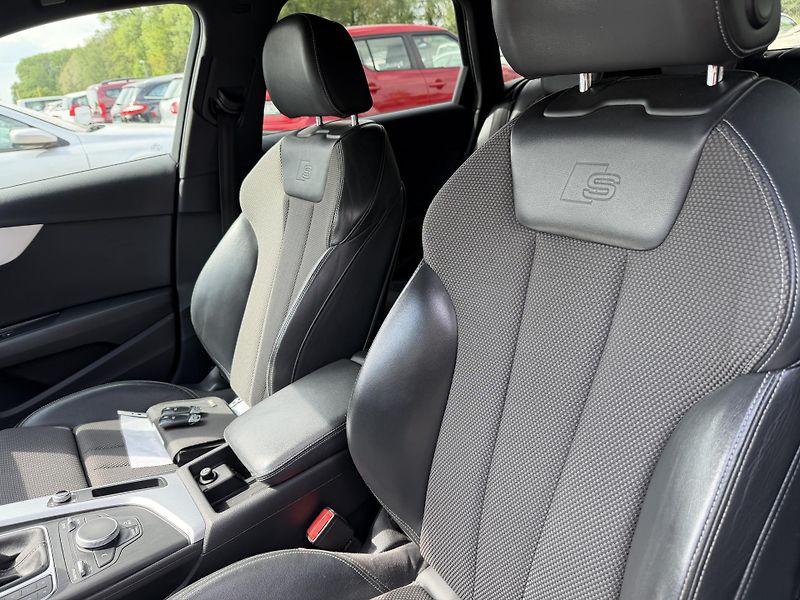 Audi A4 2.0 TDI 3x S-line - fotka 15 z 21