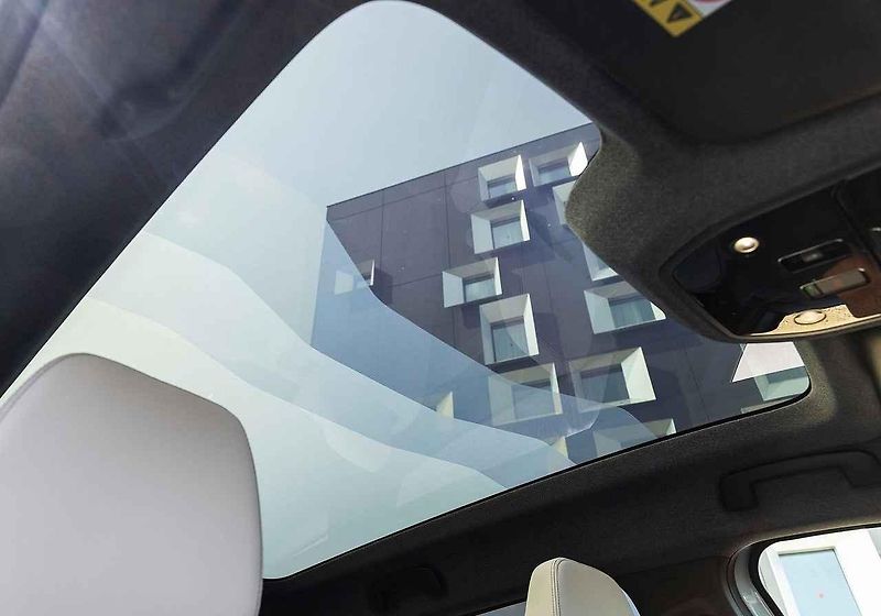 Renault Espace jezdí teď skutečně tiše a pohodlně.