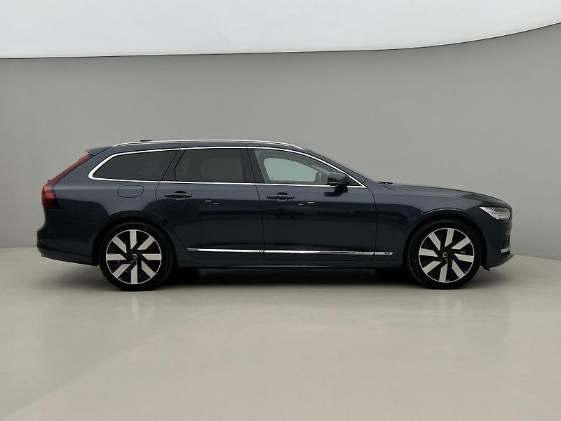 Volvo V90 T6 AWD RECHARGE CORE AUT  - fotka 10 z 47
