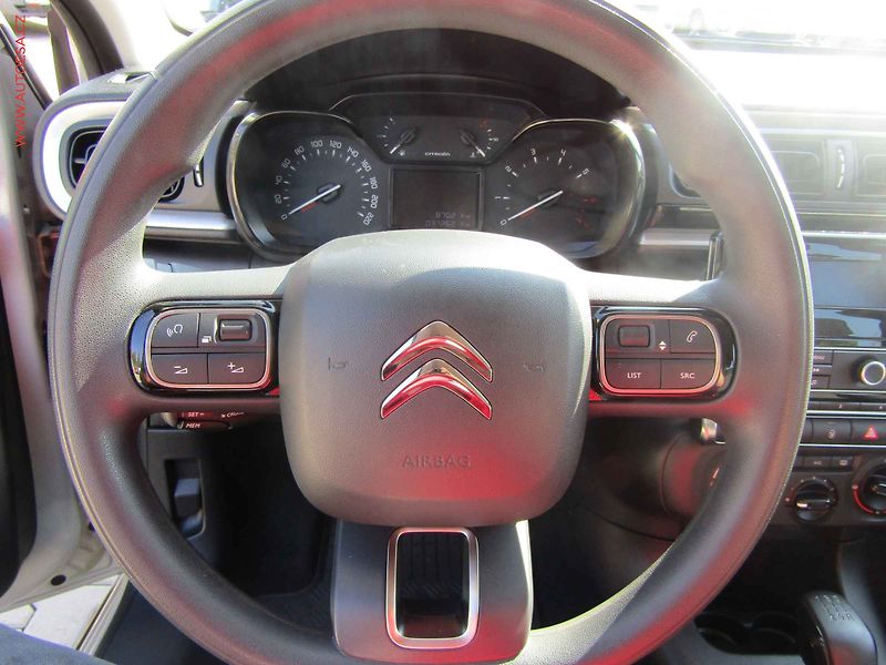 Citroën C3 (2019) 1.2 PT, 2.maj,ČR, Feel, STK7 - fotka 14 z 20