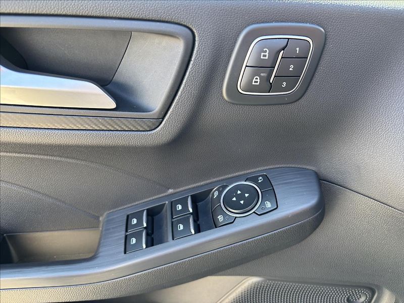 Ford Kuga 1,5 EcoBoost  111kW ST-Line X - fotka 31 z 49
