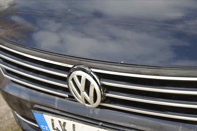 Volkswagen Passat (2015) VARIANT 2,0 TDI DSG - fotka 8 z 21