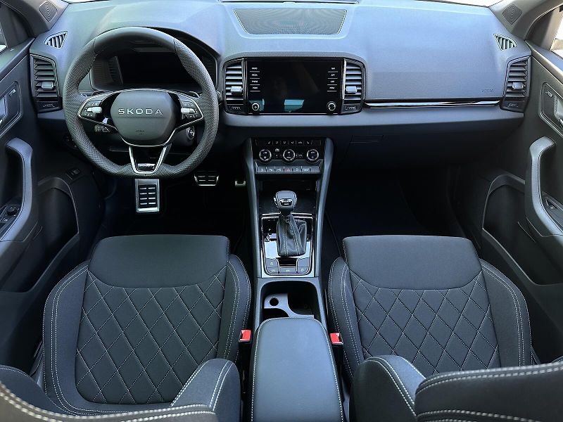 Škoda Karoq 2.0TDi 4x4 DSG Sportline 150PS - fotka 40 z 49