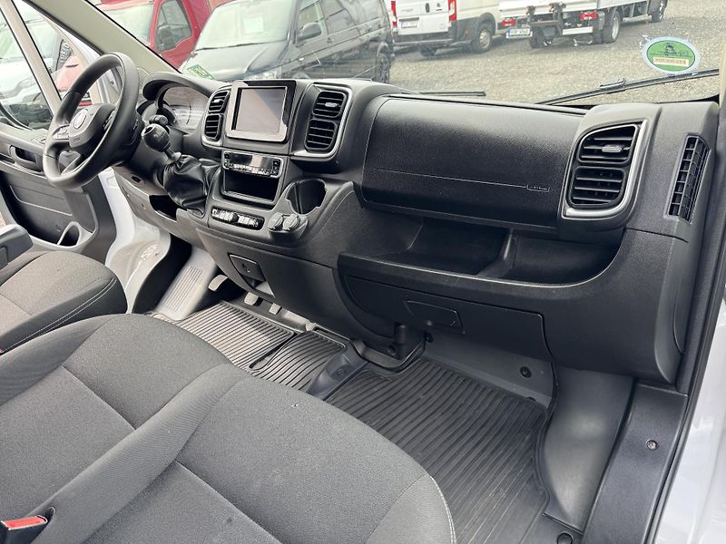 Fiat Ducato L1H1,103kw,9míst,2x klima,DPH - fotka 24 z 37