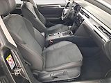 Volkswagen Arteon (2023) Elegance 2.0 TSI 4Motion - náhled 9