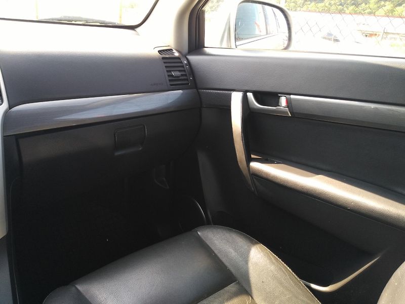 Chevrolet Captiva 2,0 CDTi /110 kW/ 4x4 - fotka 14 z 39