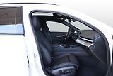 BMW Řada 5 550e xDrive Touring - náhled 25