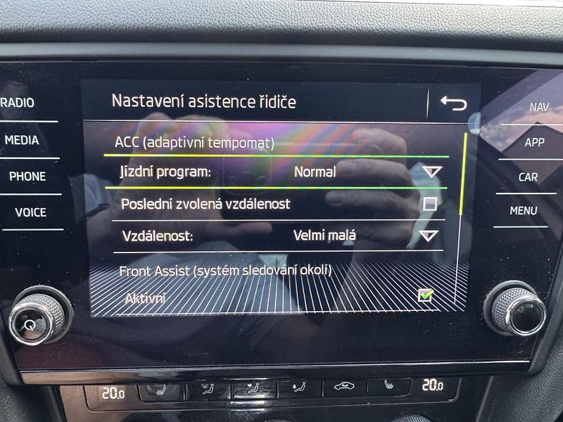 Škoda Octavia (2018) 2.0TDI DSG STYLE+ ACC NAVI ČR - fotka 16 z 23