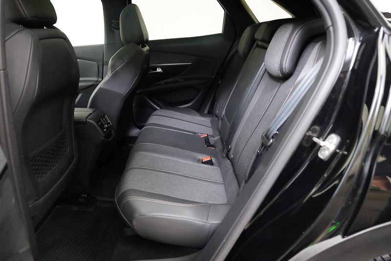 Peugeot 3008 - fotka 22 z 24