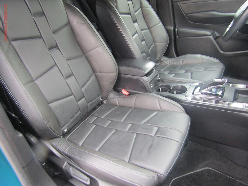 DS Automobiles DS3 (2019) 1.2PT, AT, LED, navi - fotka 10 z 22