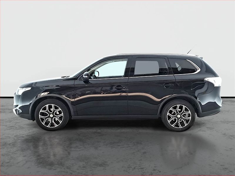 Mitsubishi Outlander (2014) 2.2 DI-D, 4X4, Automat - fotka 3 z 23