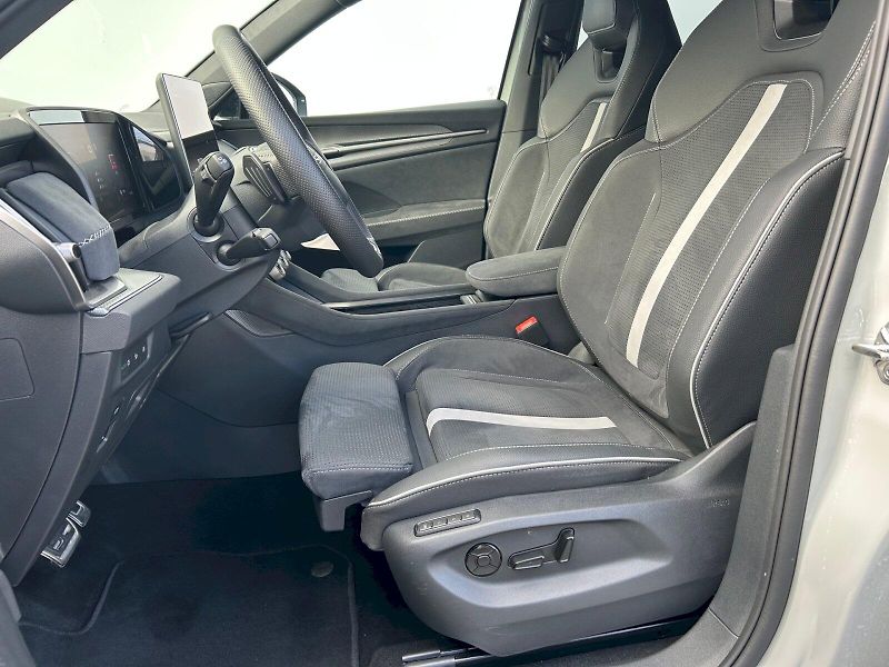 Škoda Kodiaq (2025) Sportline 2.0 TDI 142 kW 4x4 D - fotka 13 z 35