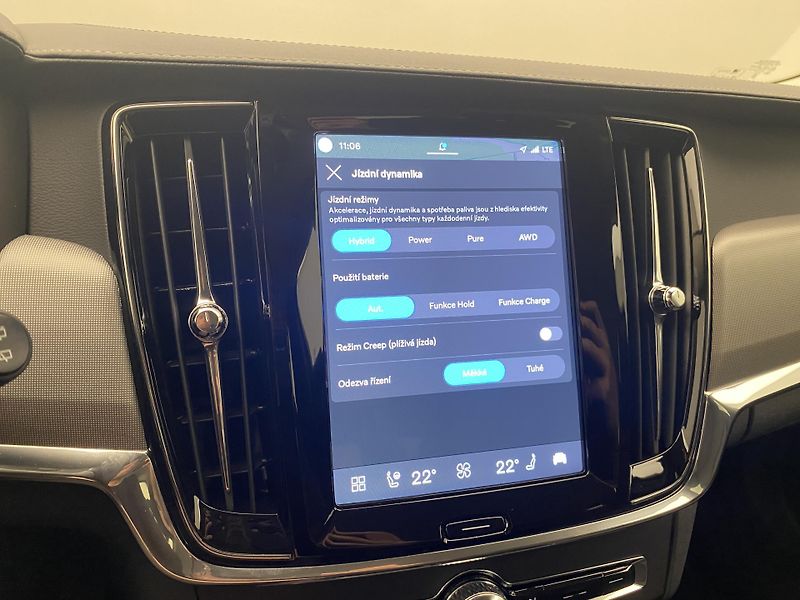Volvo V90 T6 AWD RECHARGE BRIGHT PLUS - fotka 50 z 58