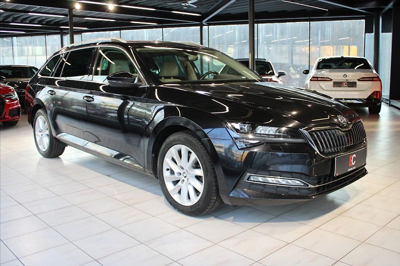 Škoda Superb TDi DSG 4x4 Style Combi - fotografie inzerátu