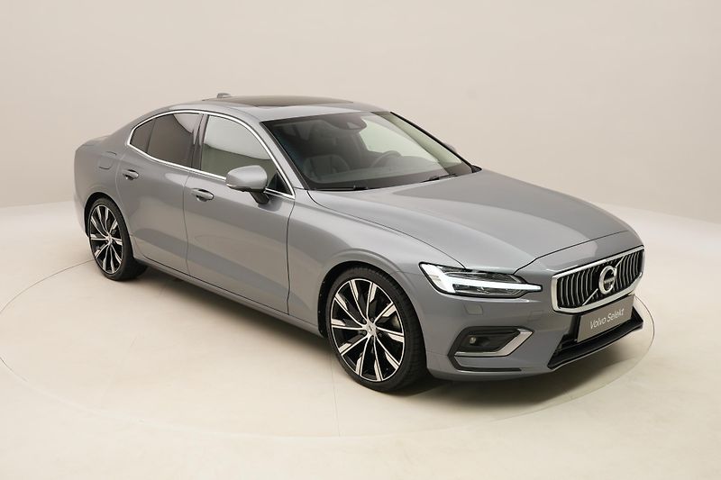 Volvo S60 B5 INSCRIPTION AUT REZERVACE - fotka 16 z 46