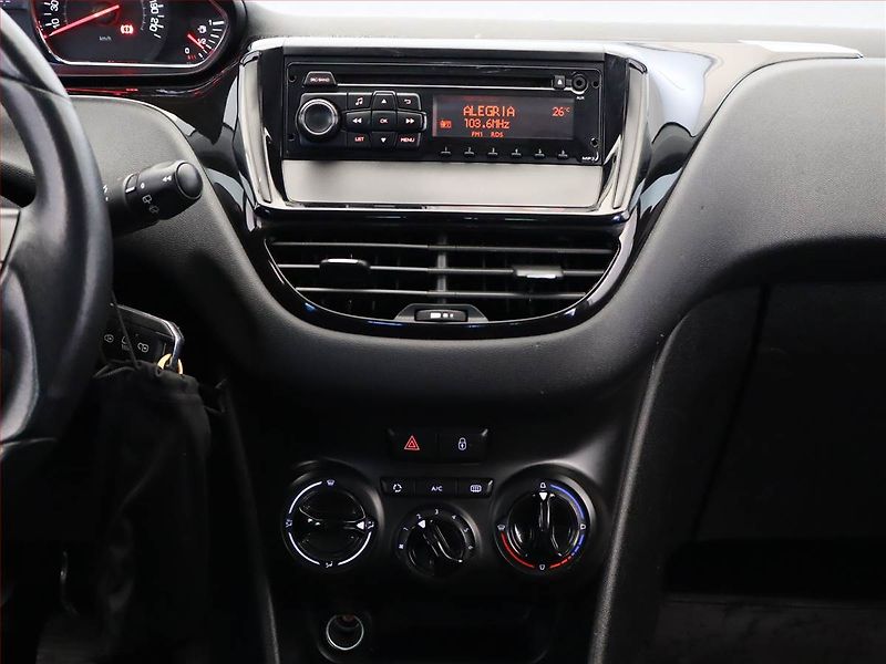 Peugeot 208 (2014) 1.4 HDI, ČR,1.maj, Serv.kniha - fotka 10 z 15