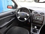 Ford Focus (2005) 1.6 i, dobrý stav - náhled 7