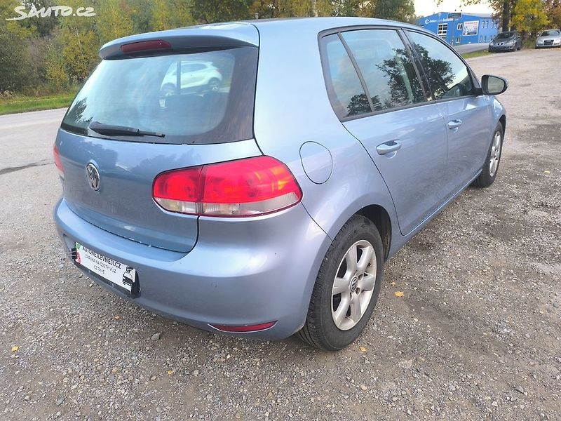 Volkswagen Golf TDI 66KW,PĚKNÝ,SERVISKA,1MAJ57 - fotka 4 z 23
