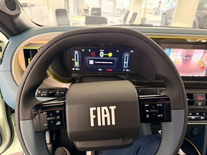 Fiat Grande Panda Electric La Prima 44 kWh - fotka 19 z 19