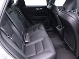 Volvo XC60 2,0 B5 173kW AWD Plus Dark CZ - náhled 13