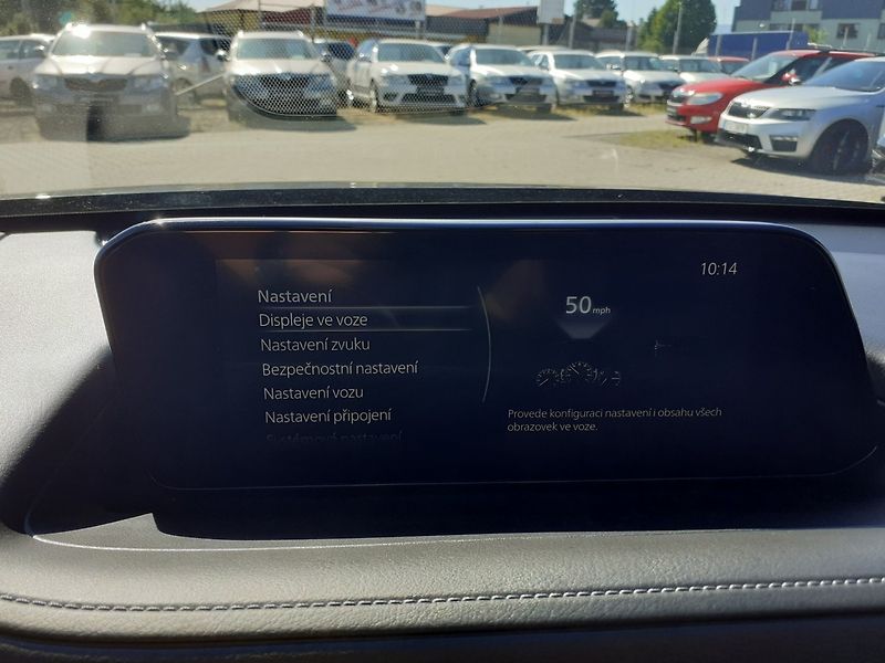 Mazda CX-30 (2021) 2.0  Skyactiv 137kw - fotka 13 z 37