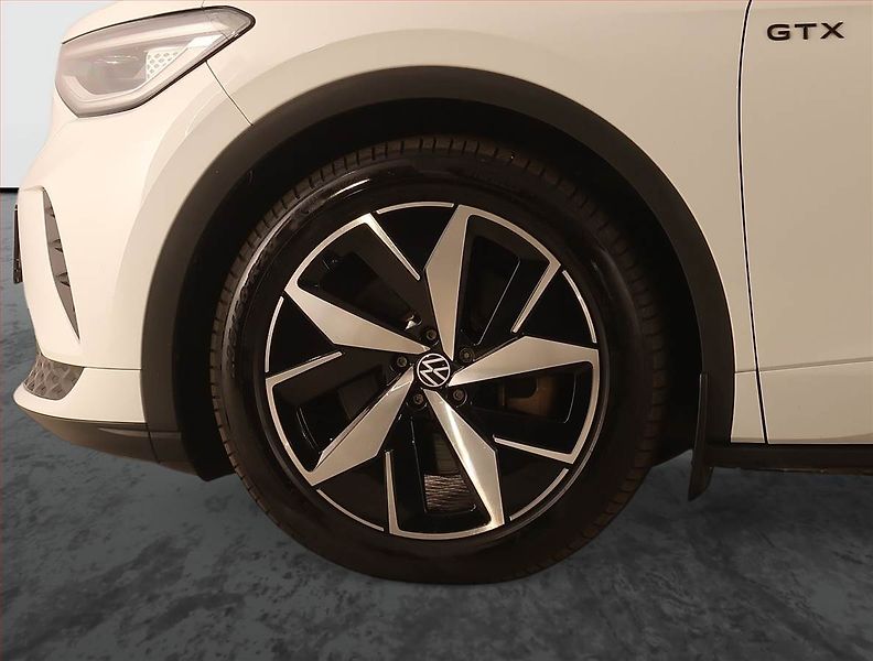 Volkswagen ID.4 (2023) GTX (82 kWh), SoH 92% - fotka 15 z 28