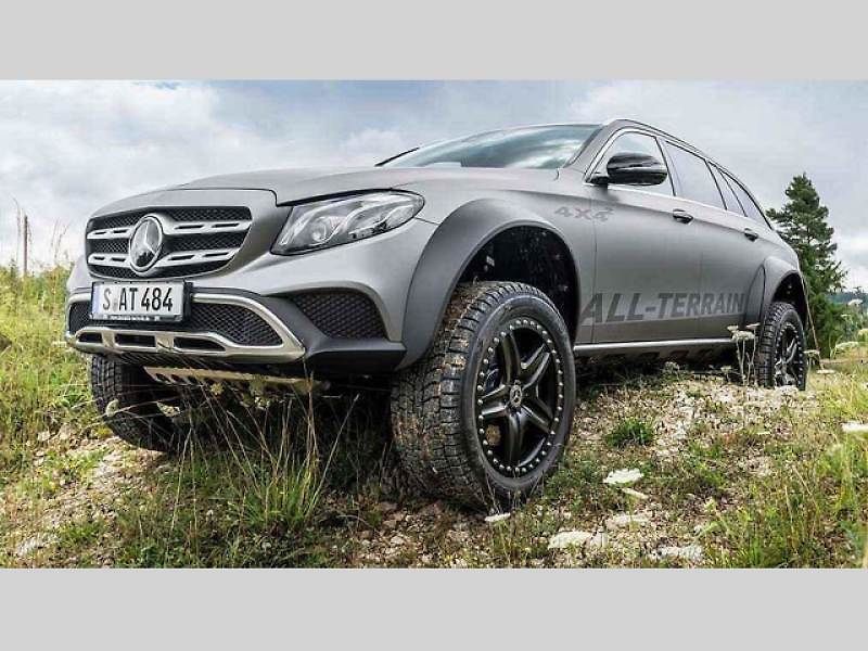Mercedes-Benz třídy E All-Terrain 4x42.