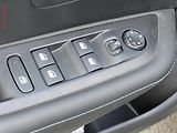 Peugeot 208 (2023) 1.2PT, Allure, LED - náhled 11