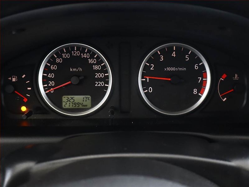 Nissan Almera (2007) 1.5, po STK, dobrý stav - fotka 8 z 10