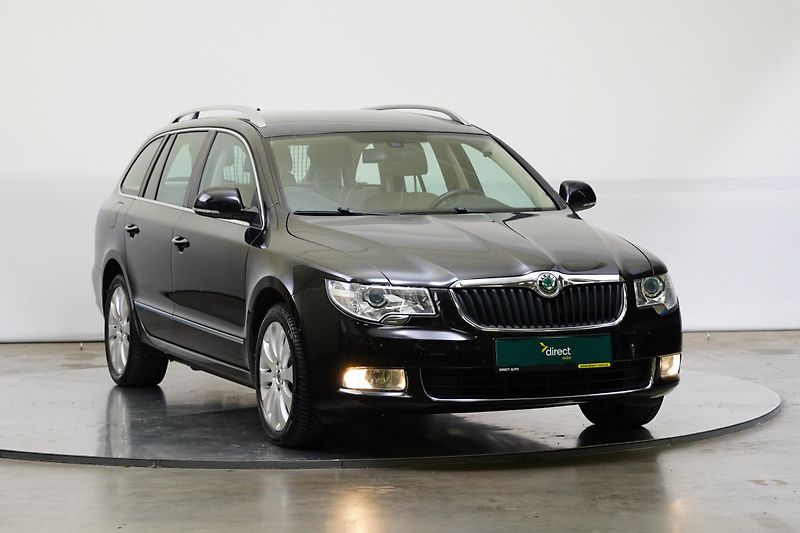 Škoda Superb - fotka 8 z 28