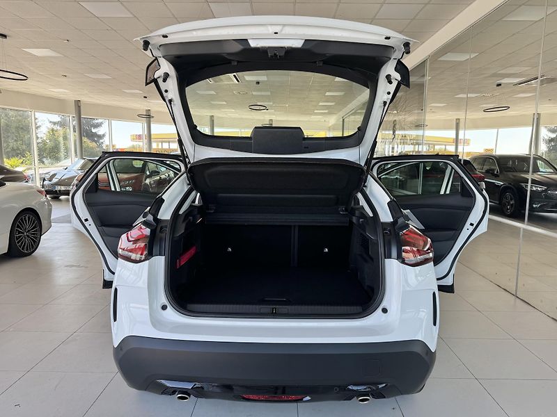 Citroën C4 1,2PT 130*AT8*Full LED*Kamera - fotka 33 z 36