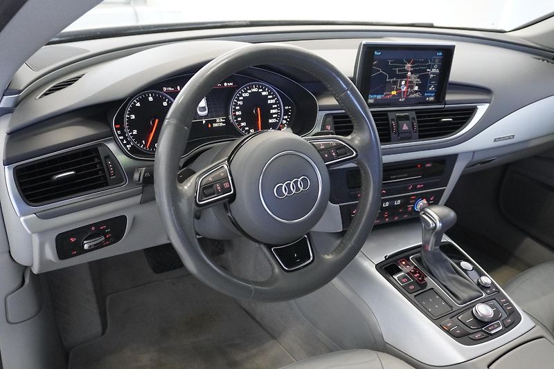 Audi A7 3.0 TFSI 220kW QUATTRO  - fotka 16 z 34
