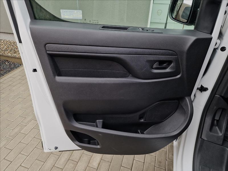 Opel Vivaro 1.5 CDTI 88kW,původ ČR,1.Maj. - fotka 34 z 50